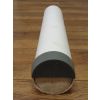 Complete kunststof hindernis met rode ronde staanders en rood-witte balken