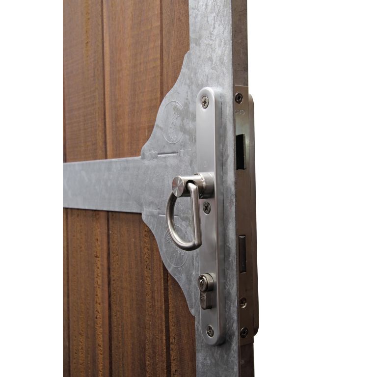 Staldeur 120 cm B X 220 cm H, volledig denya hardhout met klinkslot en cylinder-DIN rechts 1 stuk op=op