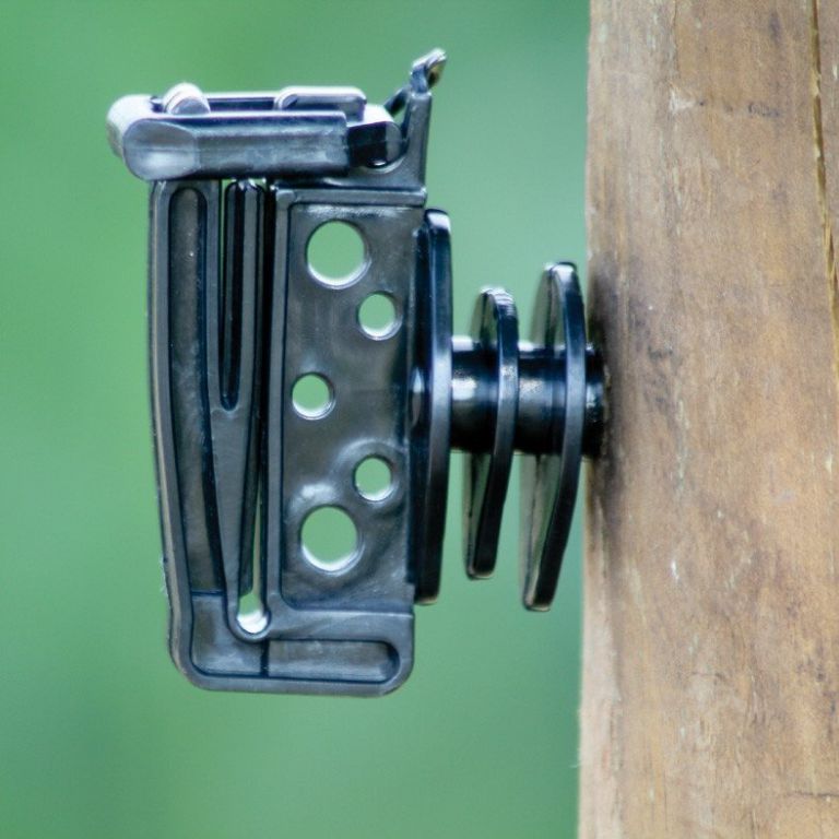 Koltec Lintisolator met schroef voor houten palen 25 stuks