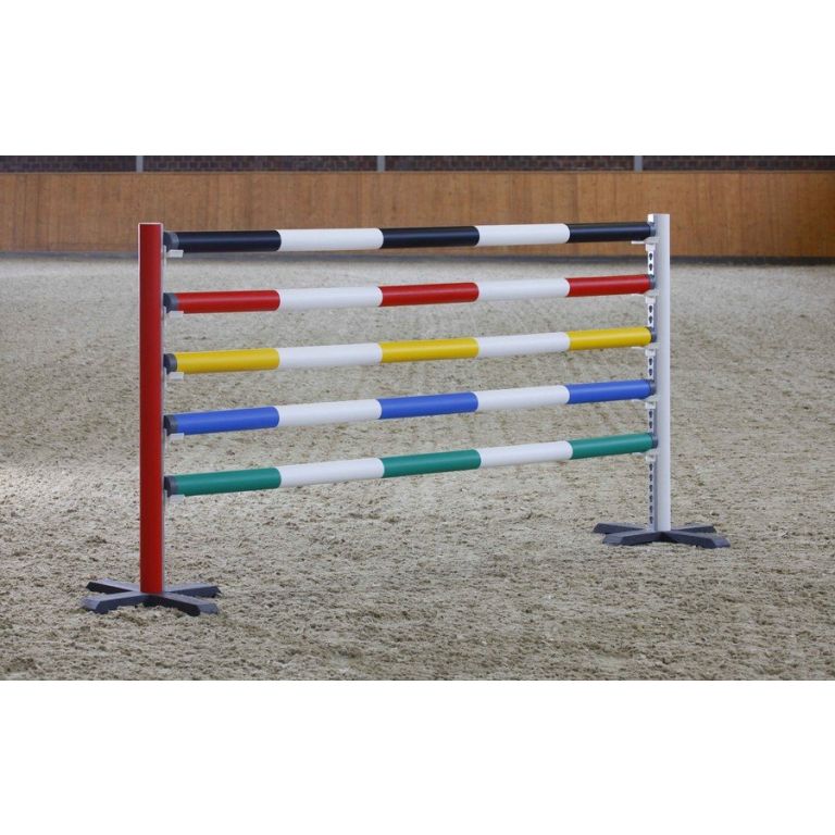 Complete kunststof hindernis met rode ronde staanders en rood-witte balken
